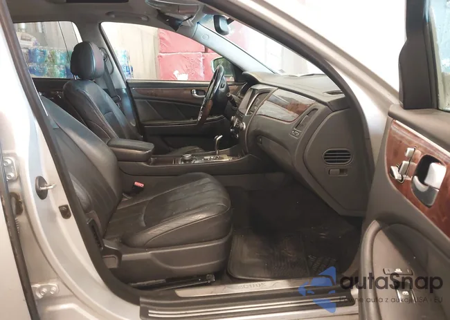 KMHGH4JF1BU036093: 43855537