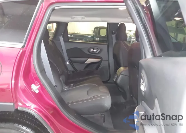 1C4PJMCS0HW602356: 43855800