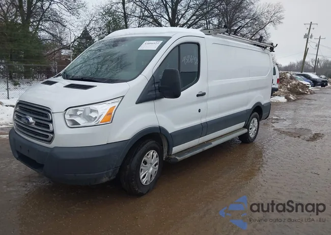 1FTYR1YMXJKB33005: 43856923