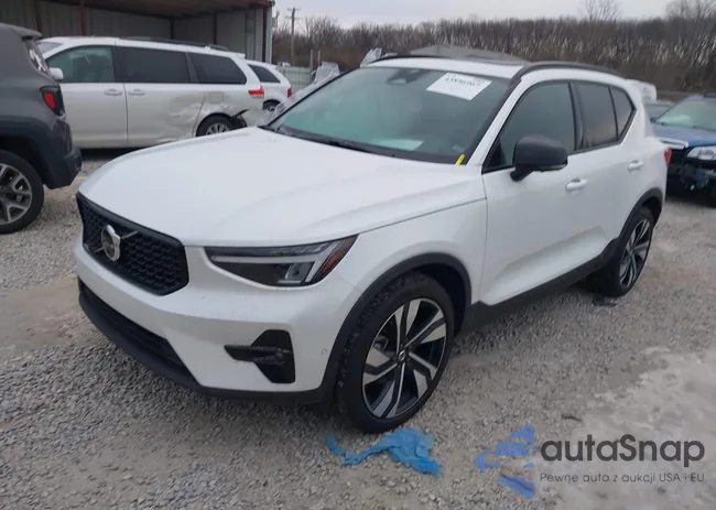 YV4L12UC2S2453387: 43856967