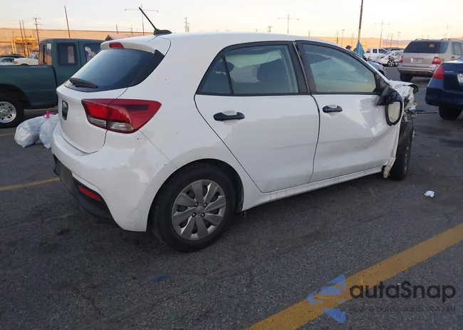 3KPA25AB6JE074656: 43857073