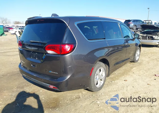 2C4RC1H73JR158281: 43857087