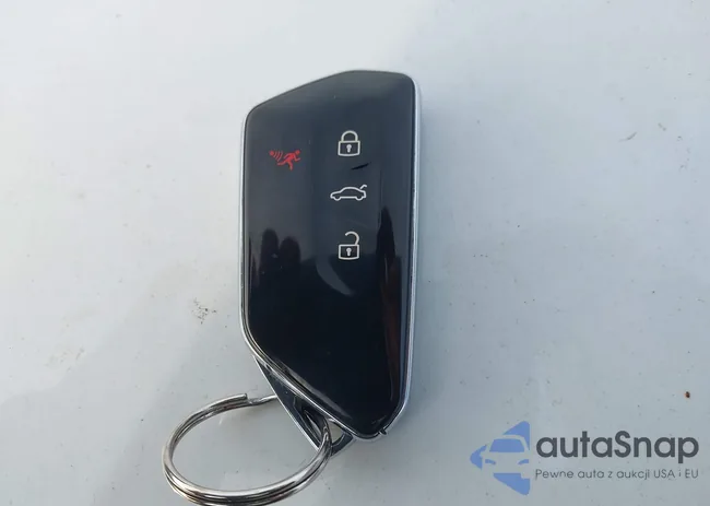 1V2CMPE8XPC030834: 43857318