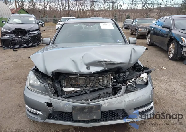 WDDGF8BB0CR200490: 43857439