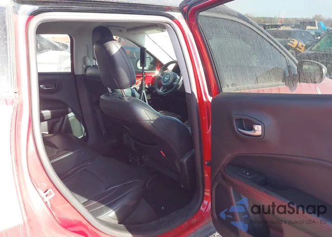 3C4NJDDB6JT482032: 43857449