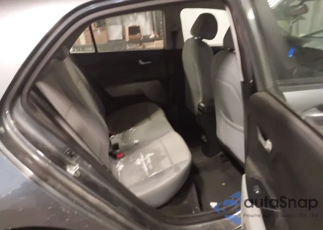 3KPA25AD8LE334530: 43856571