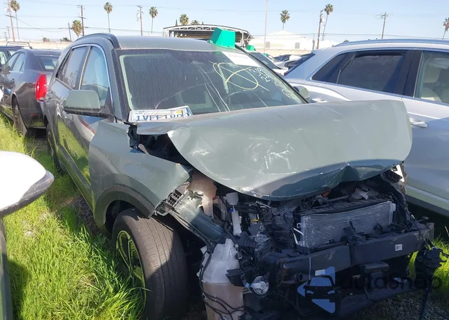 KNDCR3LE0P5069635: 43856700