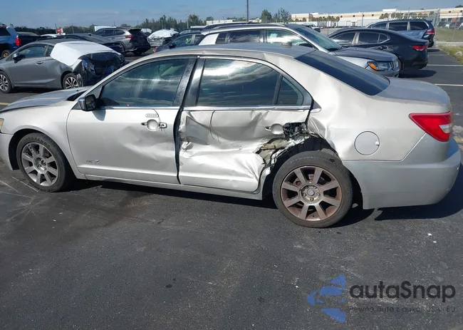 3LNHM26T28R659385: 43856733