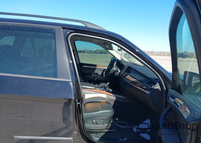 5UXZV4C54CL757878: 43856773