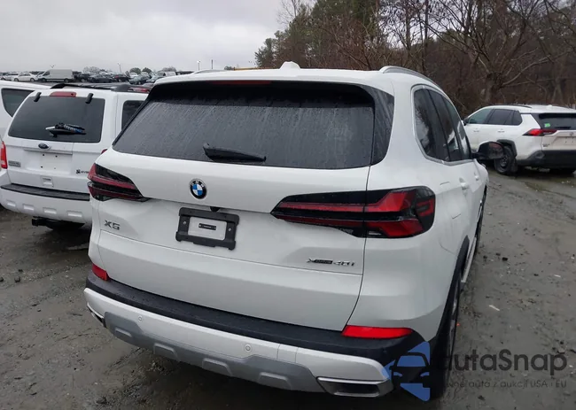 5UX23EU09T9142997: 43856786