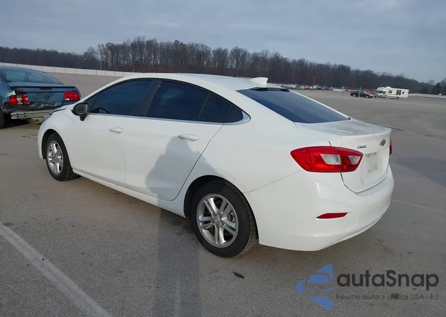 1G1BE5SMXH7246735: 43856813