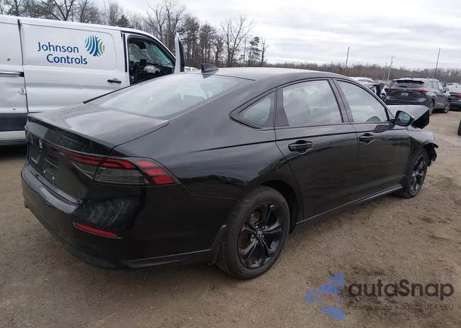 1HGCY1F43SA024622: 43856837