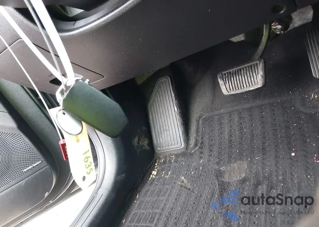 3KPF54AD5ME372970: 43856876