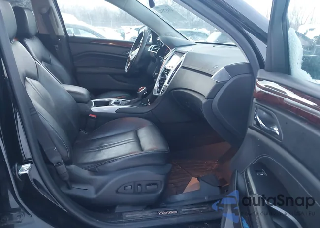 3GYFNEE3XGS530033: 43857912