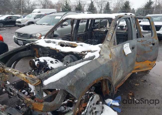 1D3HV18P79S815736: 43857976