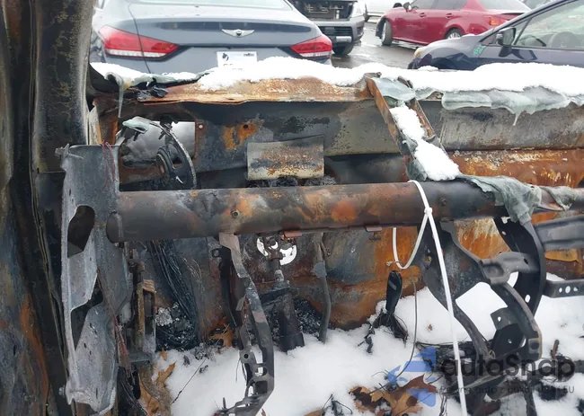 1D3HV18P79S815736: 43857976