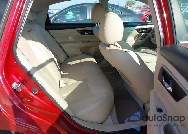 1N4AL3AP2DC146743: 43858056