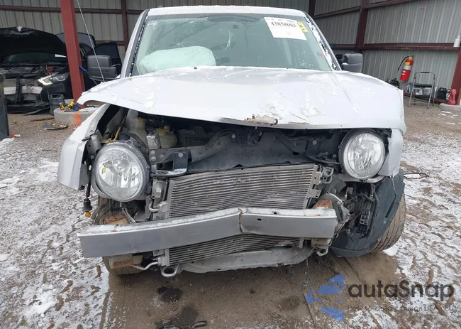 1J4FT28B59D159065: 43858083