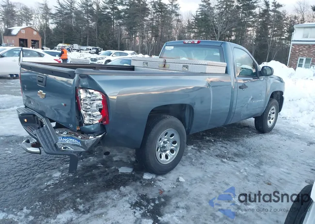 1GCNKPEA0BZ447906: 43858141