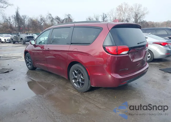 2C4RC1BG6JR258738: 43858202