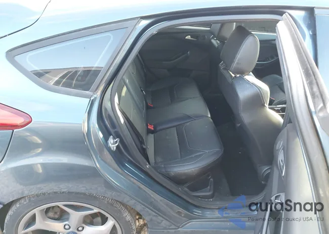 1FADP3L90JL312138: 43858223