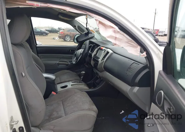 5TFTU4GN4CX024565: 43858297