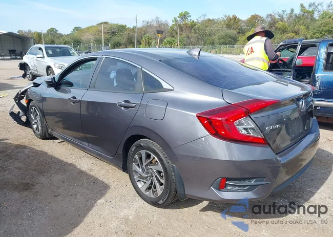 19XFC2F78JE043933: 43858307