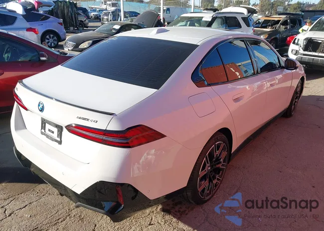 WBY63HG00TCW28499: 43858430