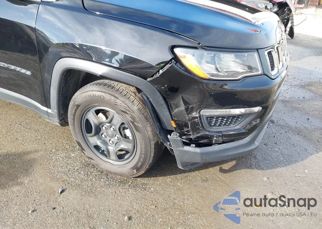 3C4NJCABXMT505220: 43857504