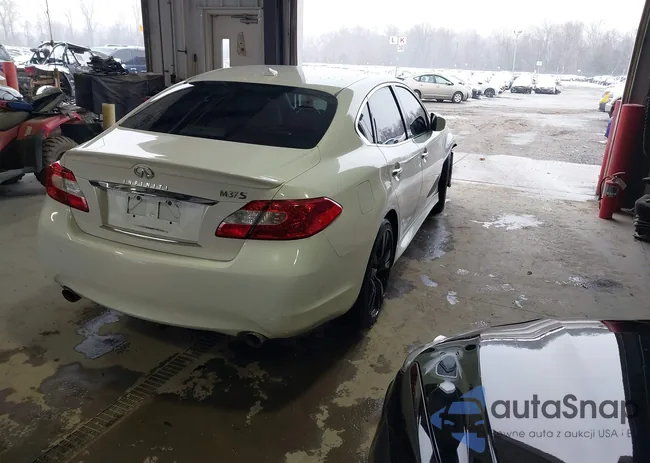 JN1BY1AP7CM333203: 43857530