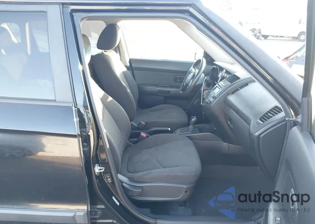 KNDJT2A52C7381718: 43857536