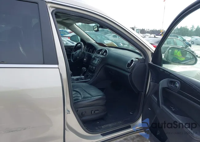 5GAKVBKD3FJ358168: 43857569