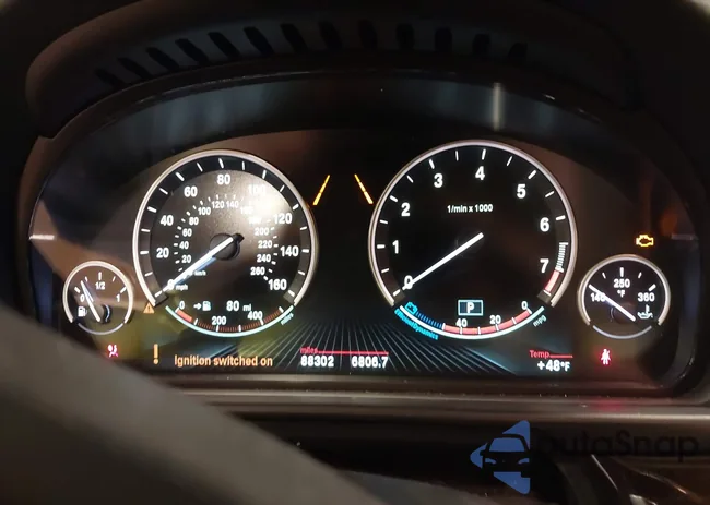 WBA5B3C53GG260710: 43857717