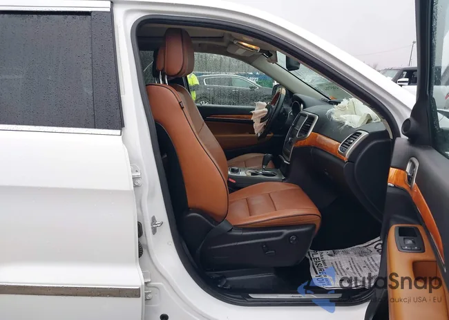 1C4RJFCGXDC607186: 43857764