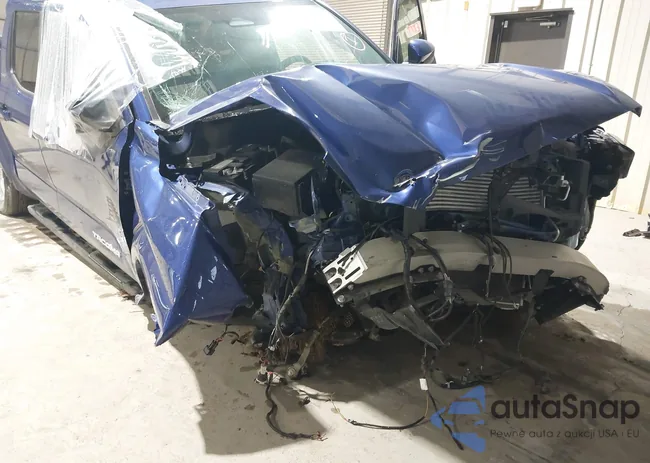 3TYLB5JN4RT024539: 43857876