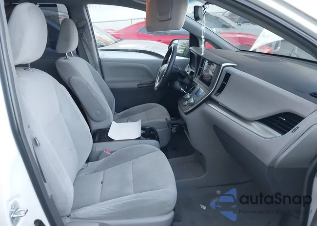 5TDKK3DC6FS624075: 43858922