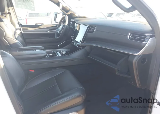 1C4SJSBP0RS101603: 43858969