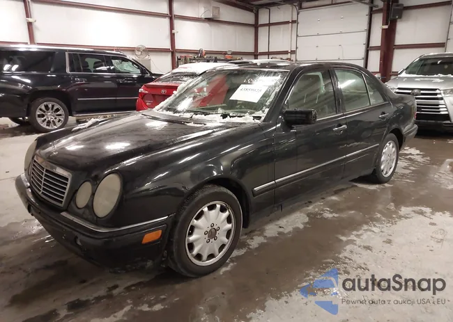 WDBJF65F6WA553191: 43859025