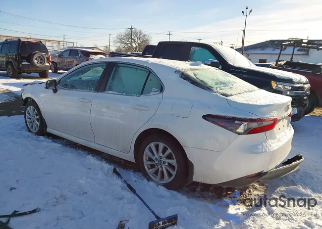 4T1C11AK5RU199774: 43859093