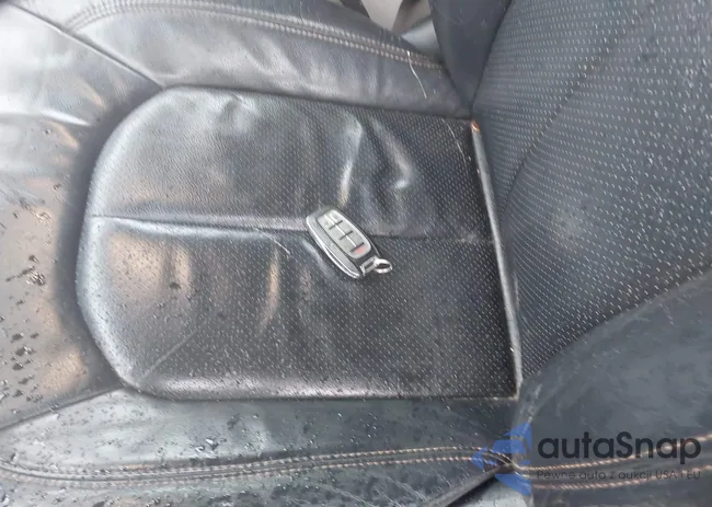 2C4RC1EG4HR652909: 43859133