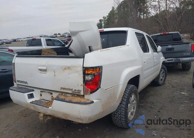 2HJYK16568H528005: 43859381