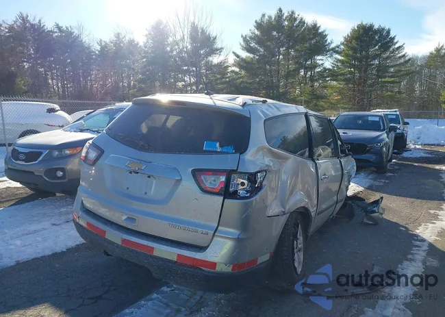 1GNKRFED2FJ389909: 43859396