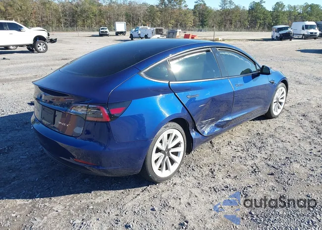 5YJ3E1EAXPF438364: 43859448