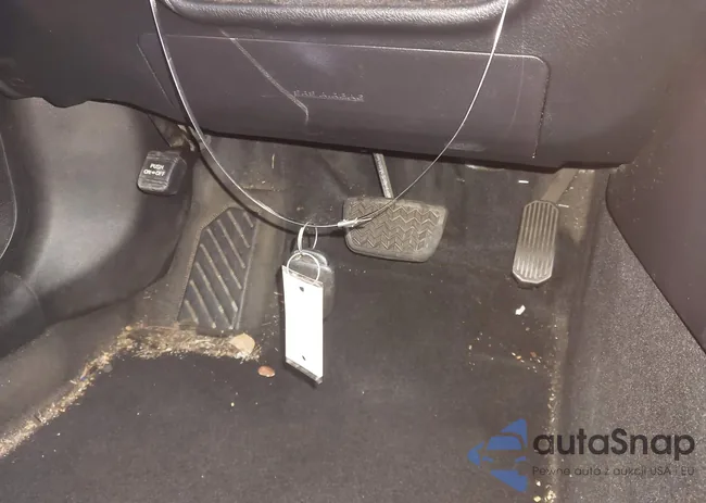 4T1BF1FK4HU693581: 43858564