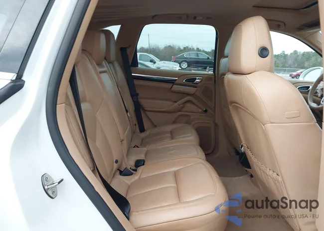 WP1AA2A25GLA00645: 43858662