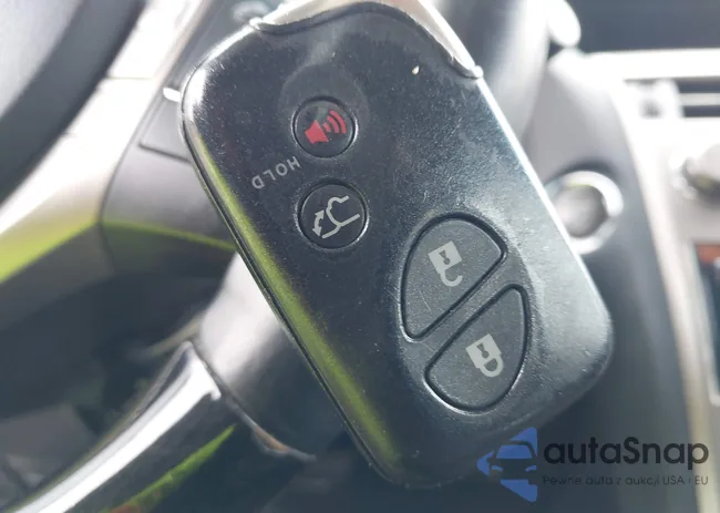 2T2ZK1BAXDC104886: 43858820