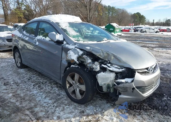 KMHDH4AE1DU891910: 43858823