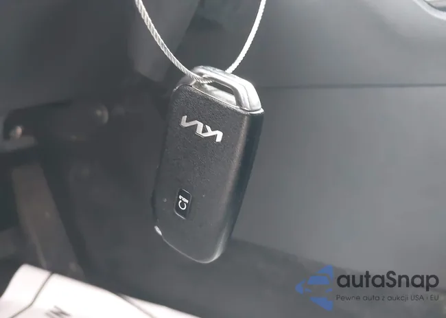 5XYK33DF8RG172574: 43858882