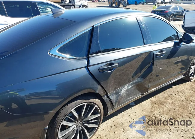 1HGCY2F87RA083546: 43860211