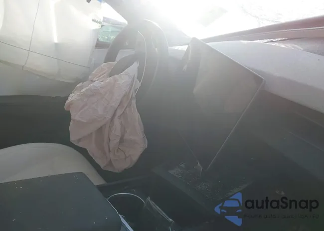 5YJ3E1EA9SF930053: 43860259